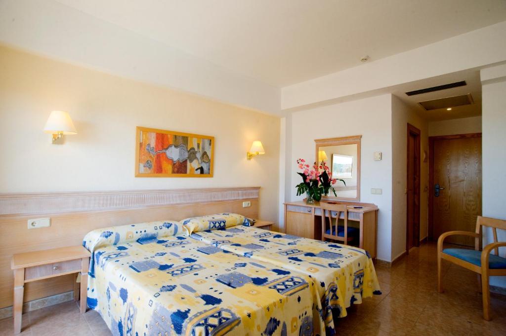 Hotel Santa Maria Playa Cala Millor  Rum bild