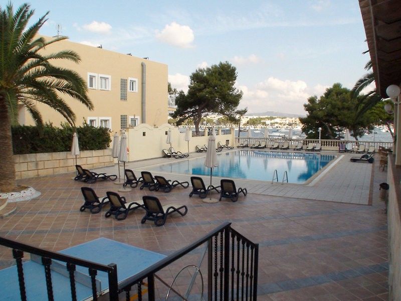 Hotel Santa Maria Playa Cala Millor  Exteriör bild